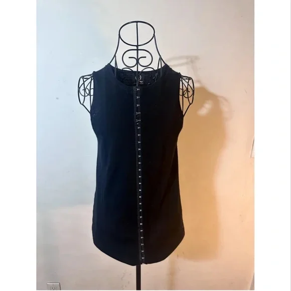 Alexander McQueen’s McQ high neck top - Picture 4 of 6